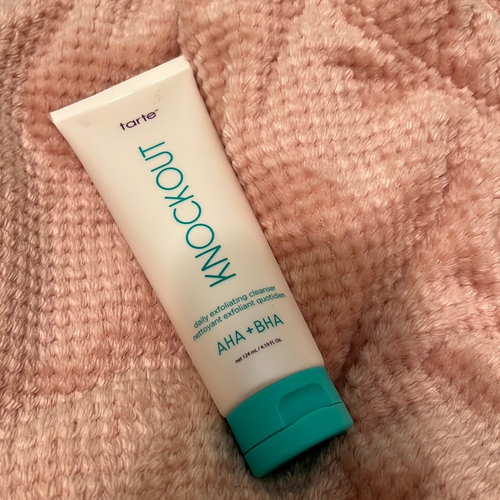 Tarte Knockout Daily Exfoliating Cleanser